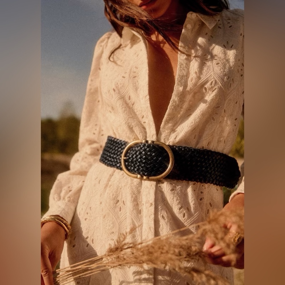 Sezane Fetiche Black leather woven belt. 80 CM